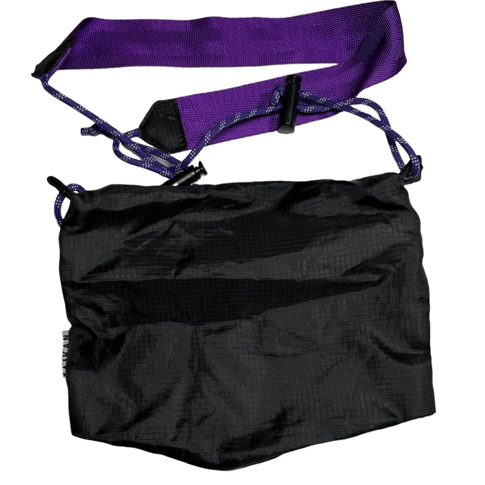 Taikan Urban Outfitters Purple bungee cord adjustable bag 8x6 - Picture 2 of 4